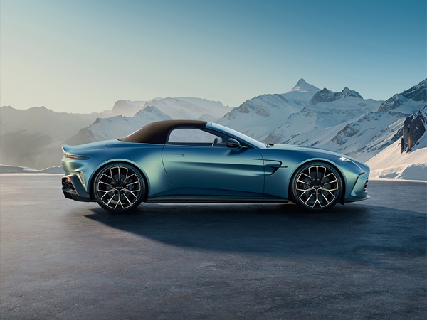 Aston Martin Vantage Roadster(5) Lease