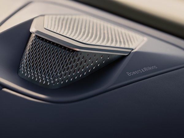 Aston Martin Vantage Roadster(15) Lease