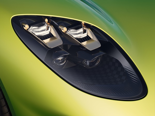 Aston Martin Valhalla(16) Lease