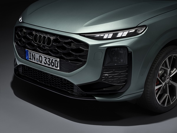 Audi Q3(17) Lease