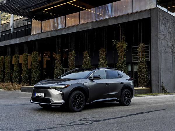 Toyota bZ4X(7) Lease