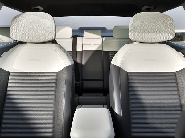 Kia EV4 fastback(12) Lease