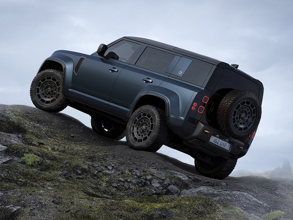 Land Rover Defender 110(2) Lease