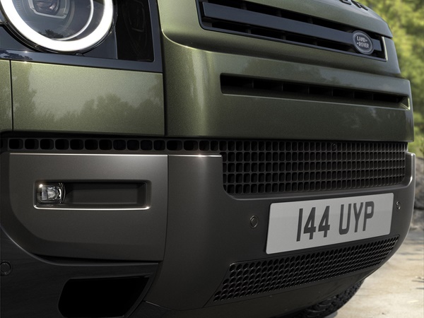 Land Rover Defender 110(10) Lease