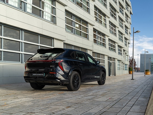 Hongqi EHS7(16) Lease