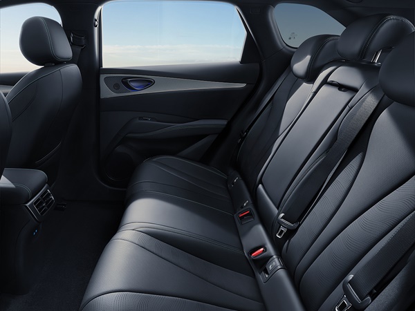 Byd Seal 6 DM-i touring(13) Lease