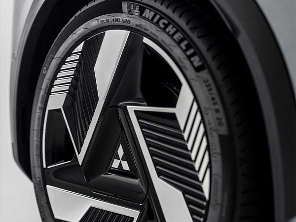 Mitsubishi Eclipse Cross(16) Lease