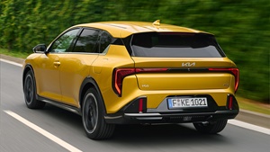 Kia K4