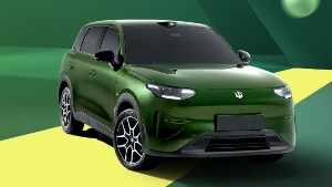 Leapmotor B03X