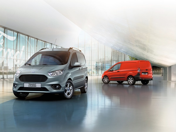 Ford Transit Courier(8) Lease